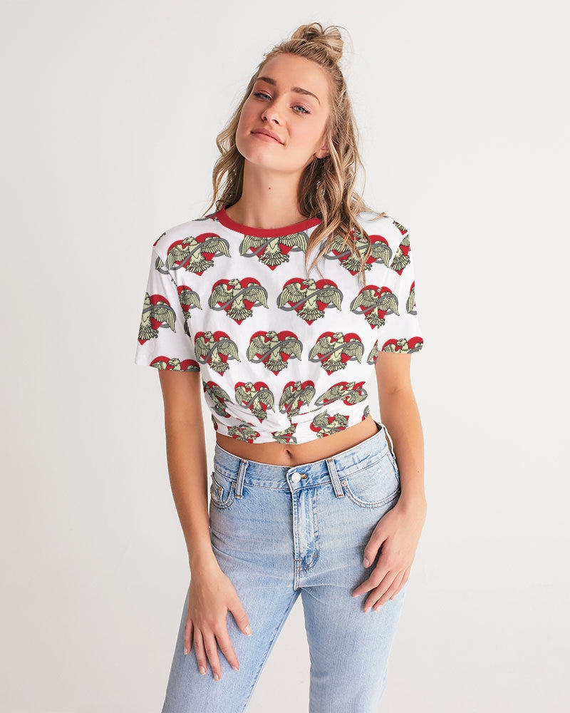 FREEBIRD - Women's Twist-Front Cropped Tee